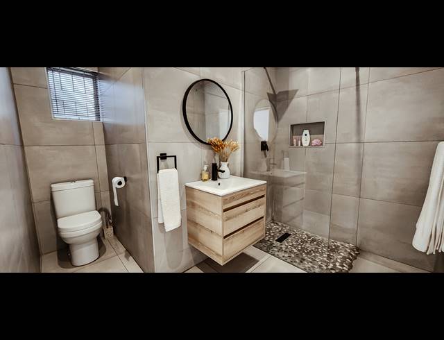 4 BEDROOM HOUSE FOR SALE IN VANDERBIJLPARK SW 1